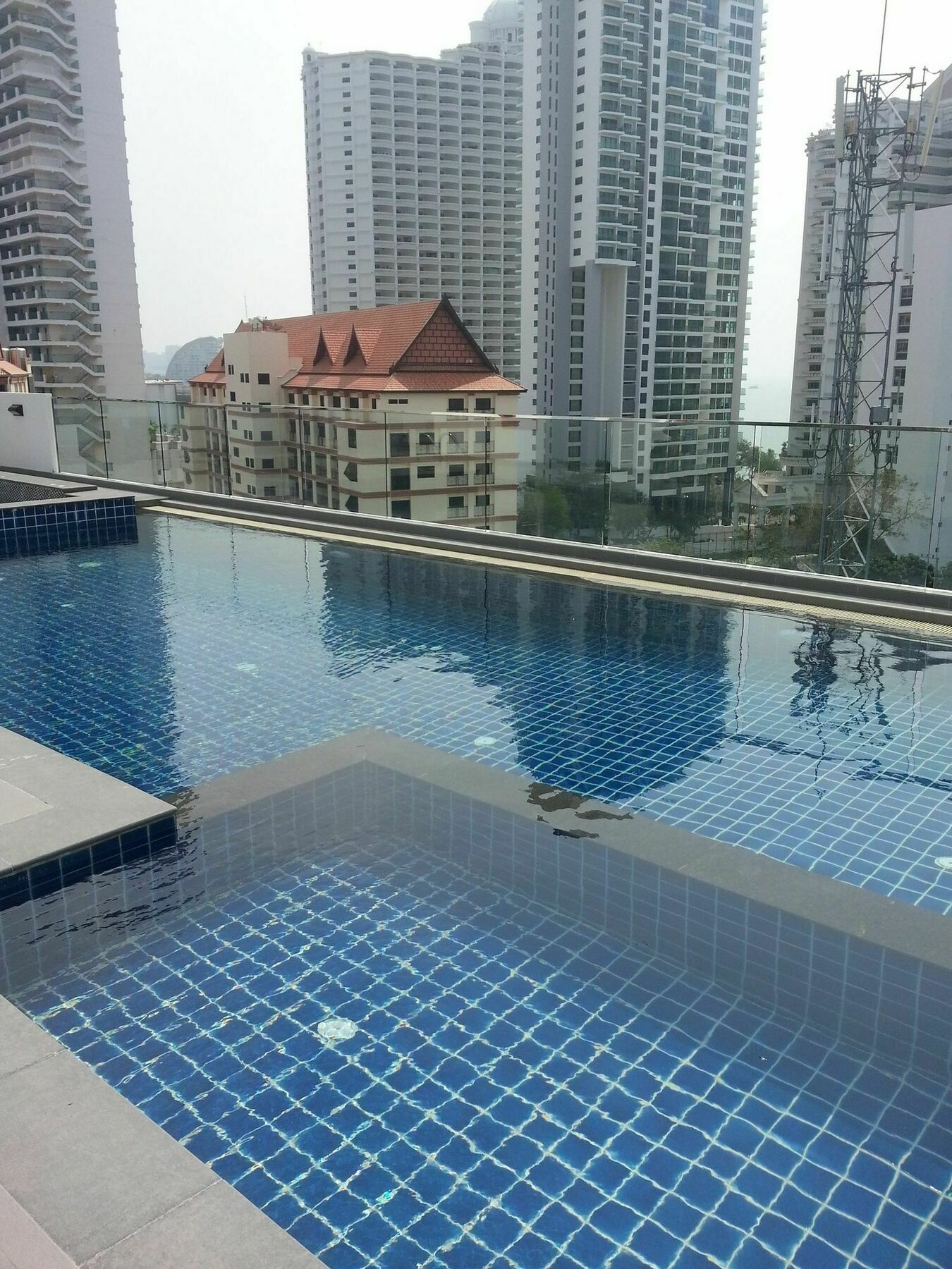 Serenity Wongamat Apartments Pattaya Exterior photo